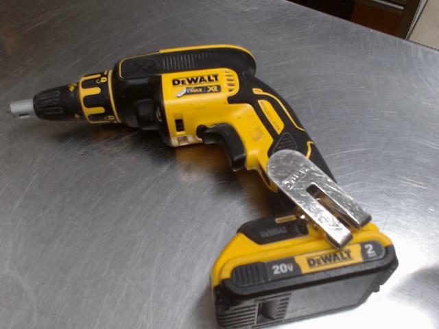 Drill dry wall dewalt  av bat