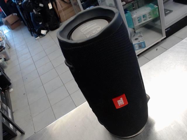 Jbl xtreme 2