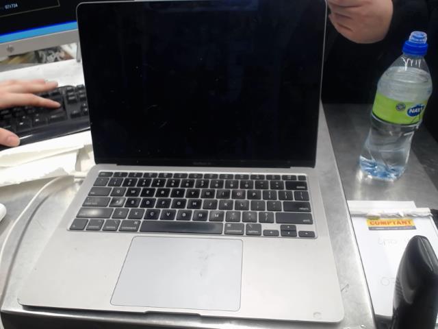 Mackbook air 2020 cor i5 8gb