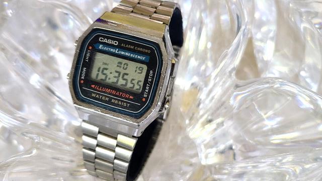 Casio watch electronique