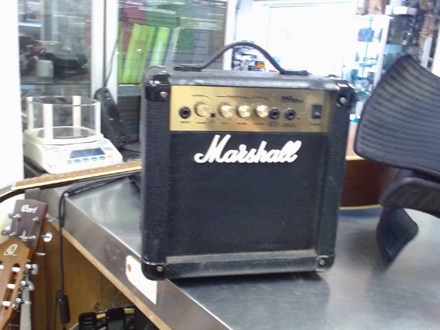 Amplificateur marshall mg10cd