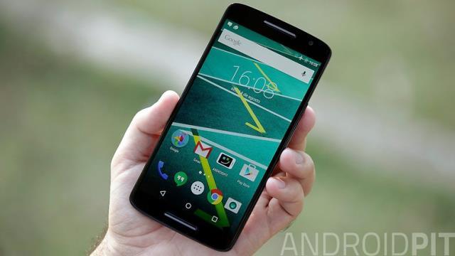 Cellulaire moto x play