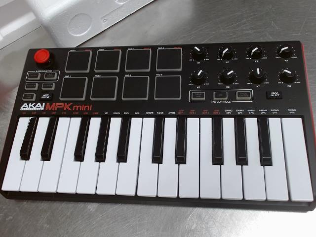 Akai mpk mini