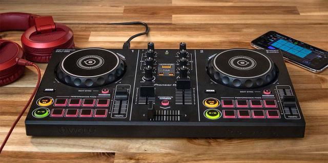 Smart dj controller