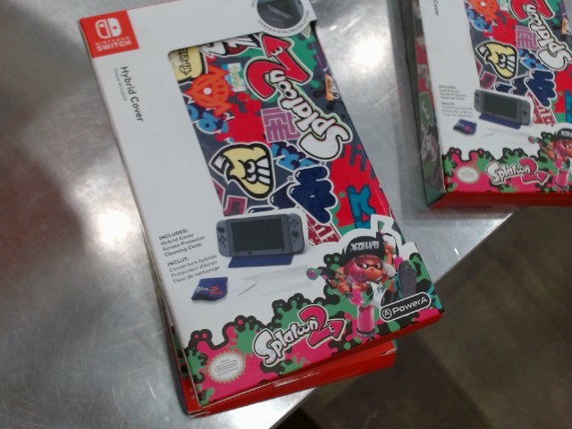 Cover hybride pour switch