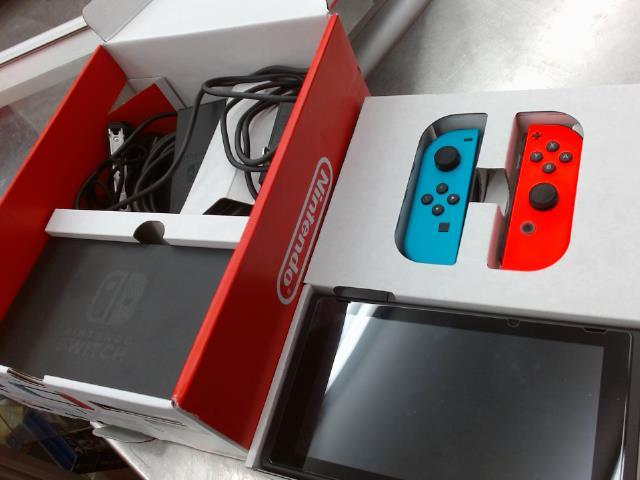 Console nintendo switch complete en bte