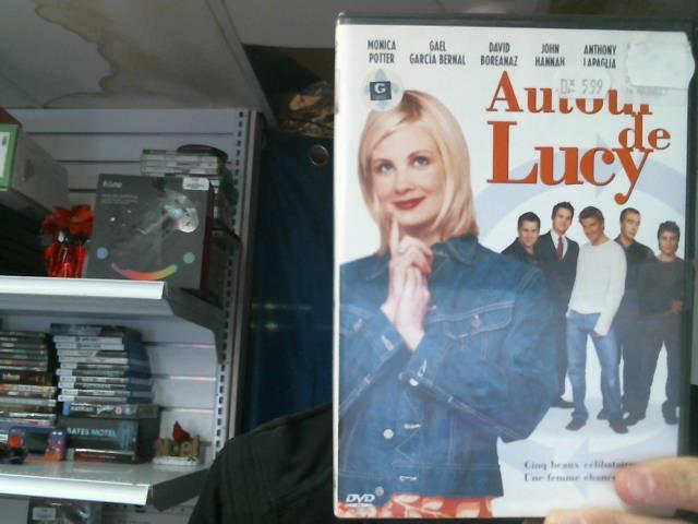 Autour de lucy