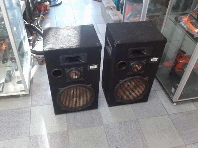 Paire speaker de show