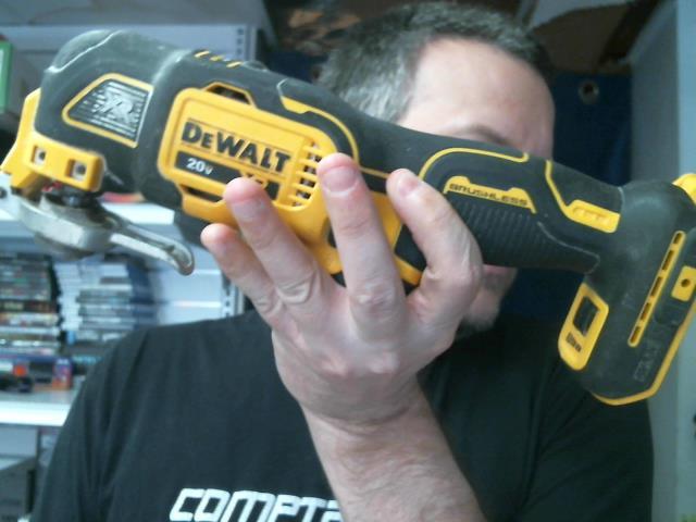 Oscillateur dewalt