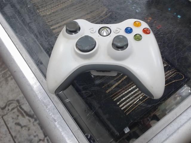 Manette de xbox 360 blanche