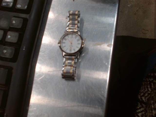 Fake rolex pour femme