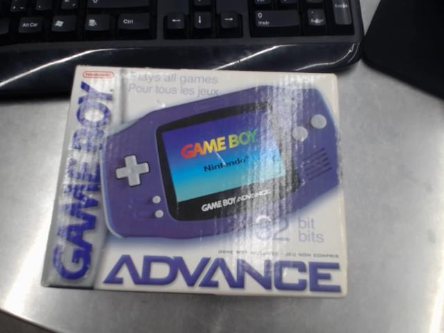 Console gameboy advance en boite