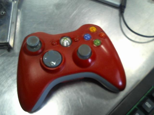 Manette de xbox 360 rouge