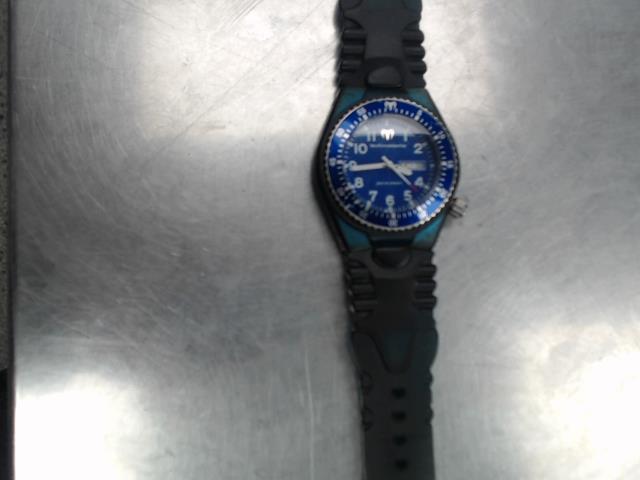 Montre techno marrine cadran bleu