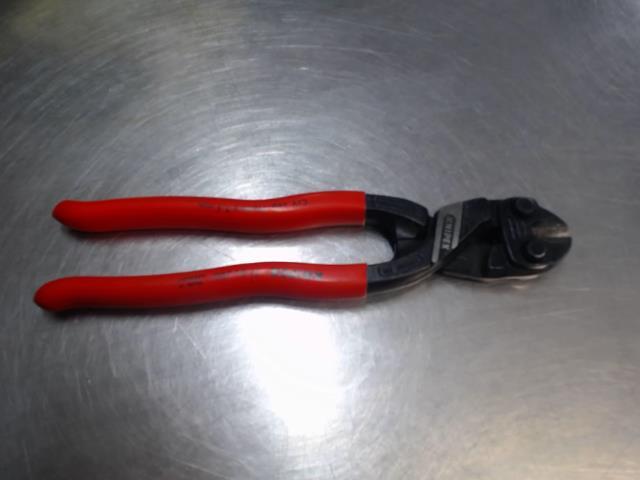 Pince knipex rouge