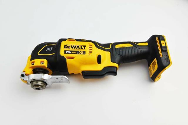 Multitool dewalt