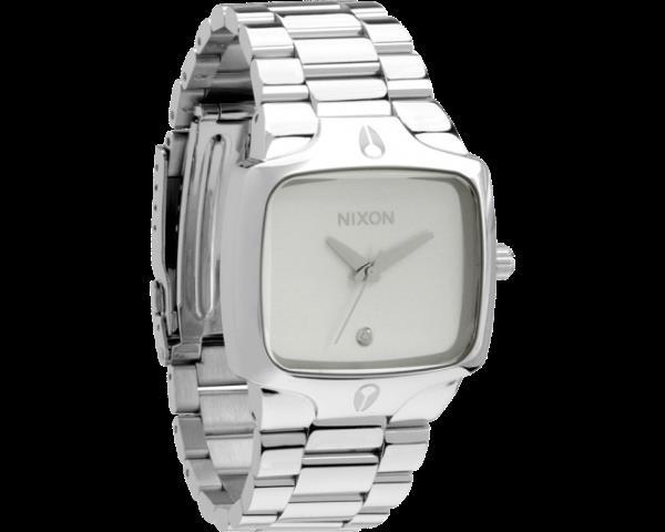 Montre nixon carer