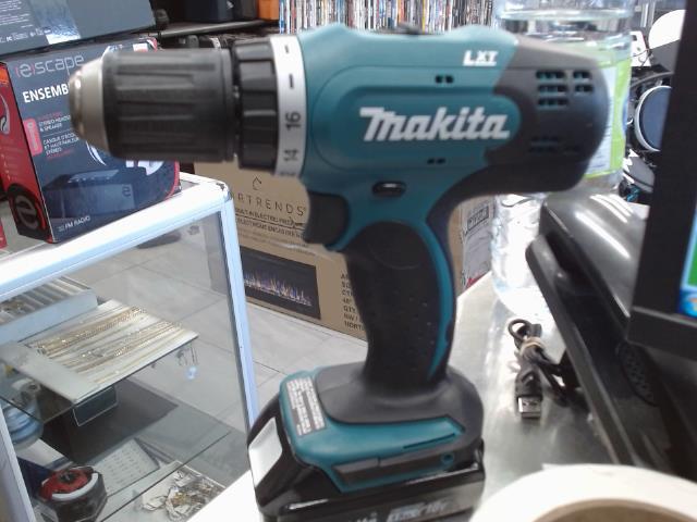 Drill avec bat makita