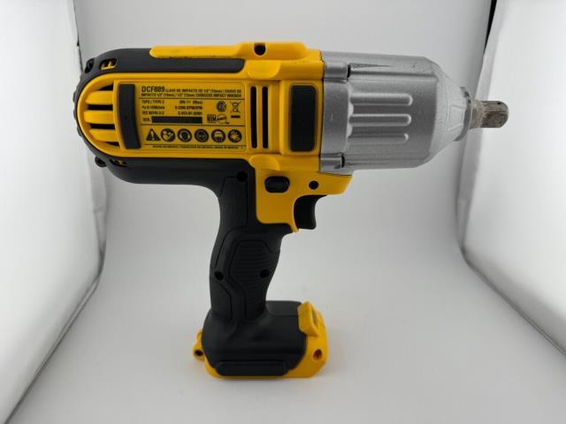 Cordless impact wrench