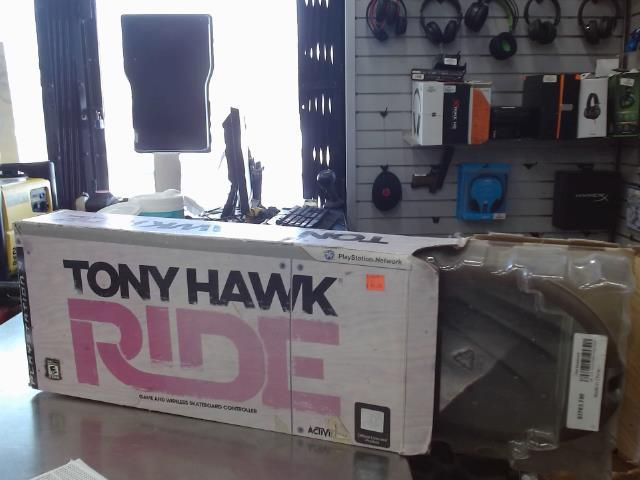 Tony hawk ride avec boite