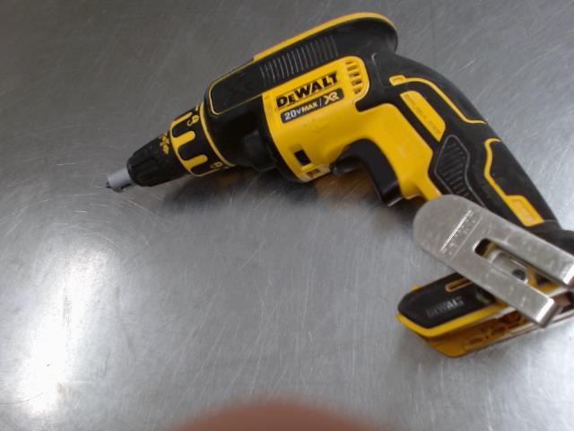 Drill dewalt a gyps