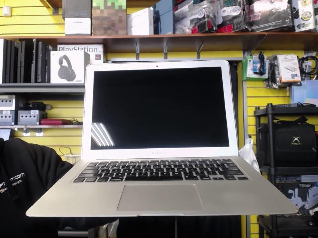 Macbook air 2014 i5 4gb 128go ghost