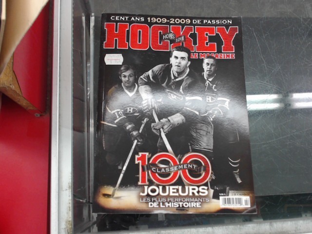 Revues cent ans 1909-2009 hockey hors se