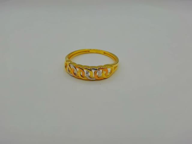 BAGUE EN OR 10KT