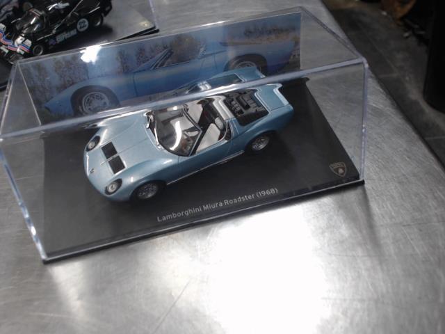 1/43 lamborghini miura roadster 1968