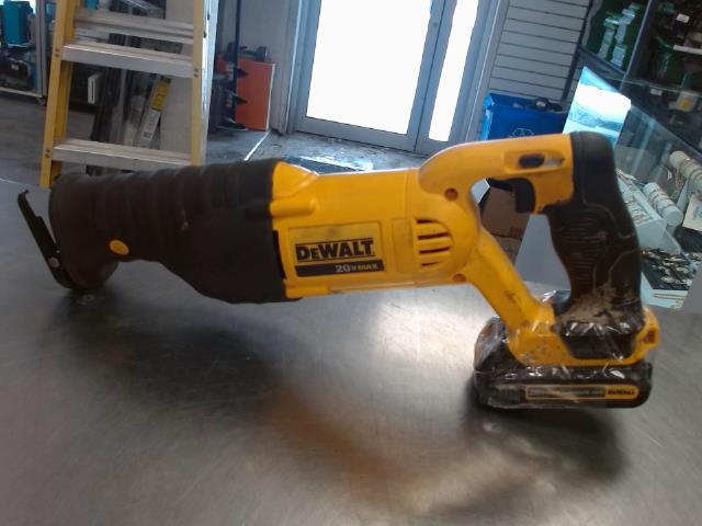 Sawzall dewalt 20v+batt 1.5ah