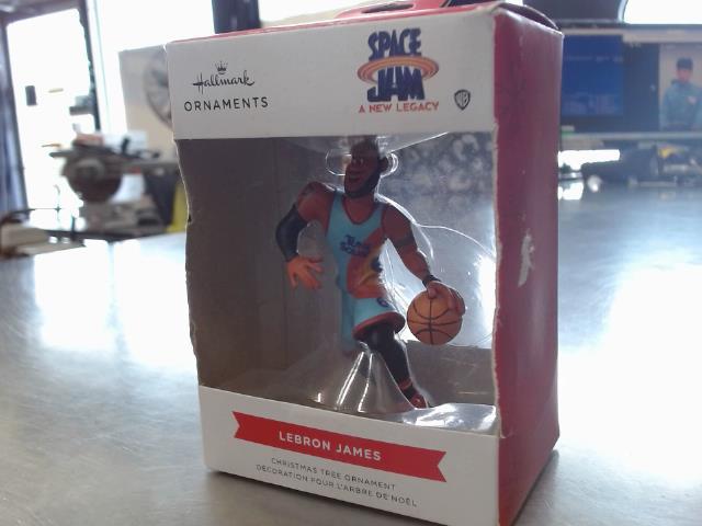 Lebron james figurine neuf