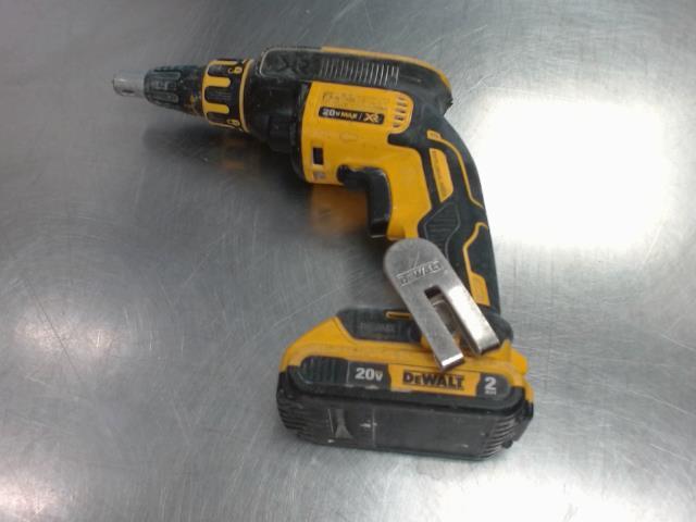 Screwgun dewalt avec batt 2ah