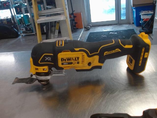 Osciateur dewalt