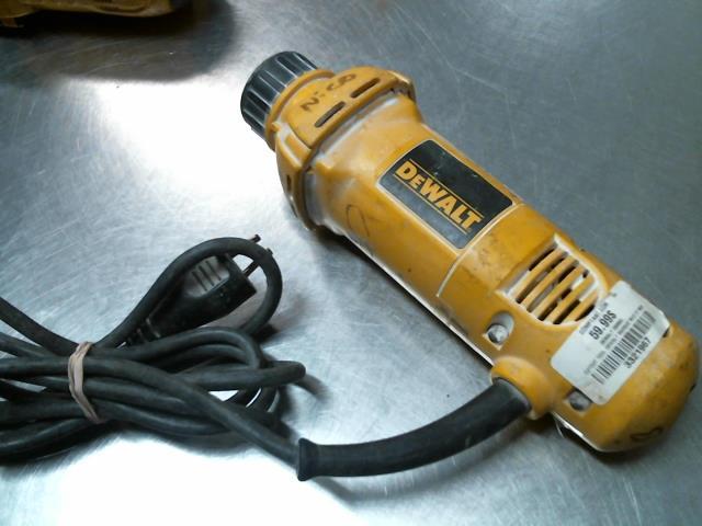 Cutout tool dewalt