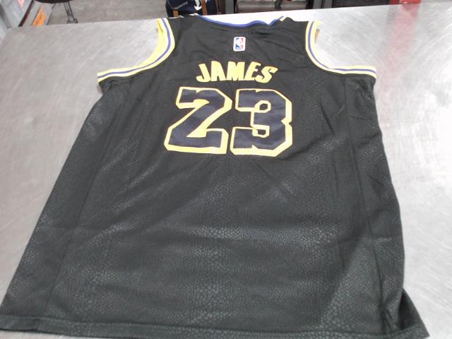 Jersey basket l.james