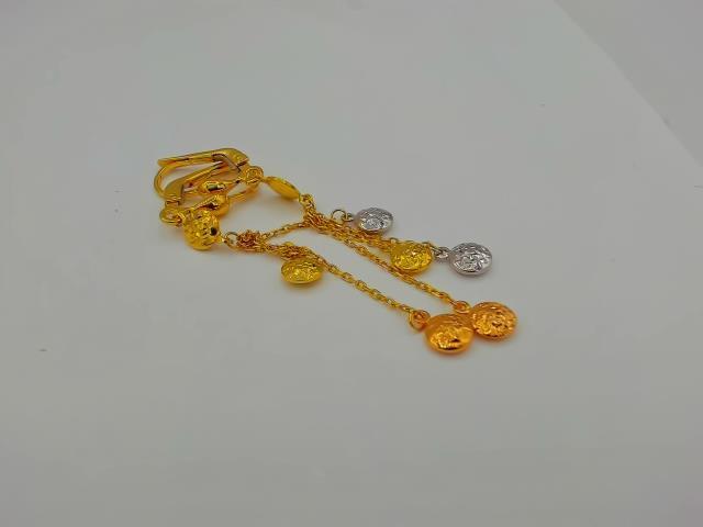 BOUCLES D OREILLES EN OR 14KT