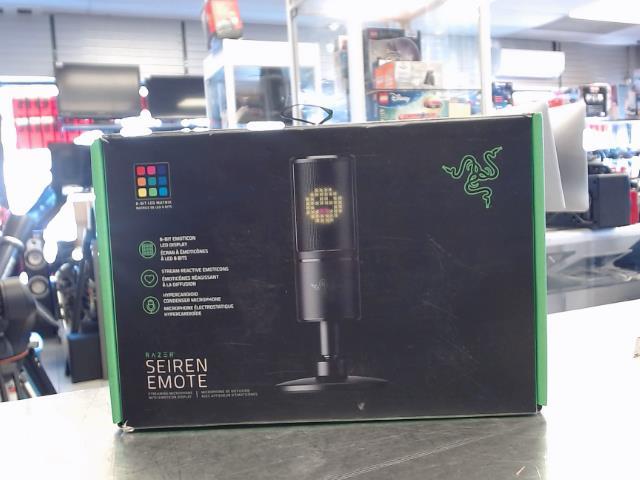 Microphone razer seiren emote in box