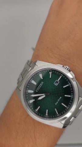 Citizen silver green dial new