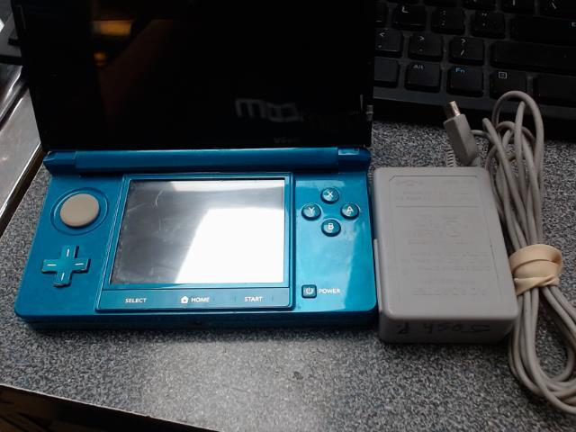 3ds avec chargeur