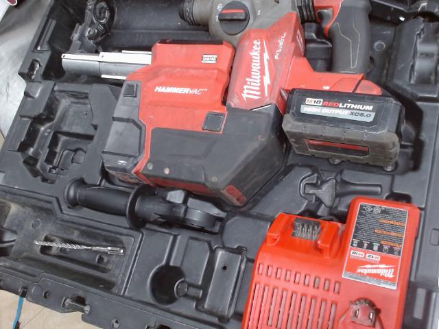 Rotary hammer drill av acc et bat