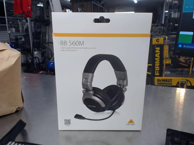 Headphone behringer bb 560m en boite