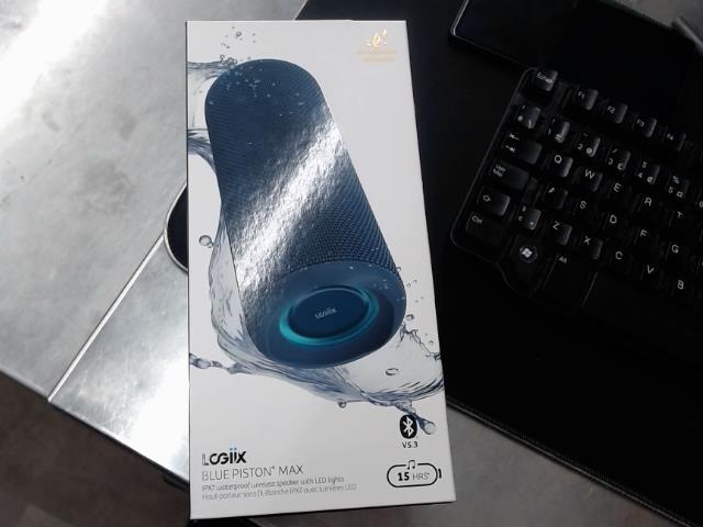 Speaker bluetooth new in box blue piston