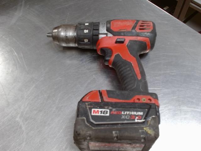 Drill sans fil milwaukee av bat