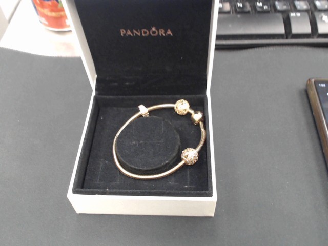 Bracelent pandora avec charms in box+bag