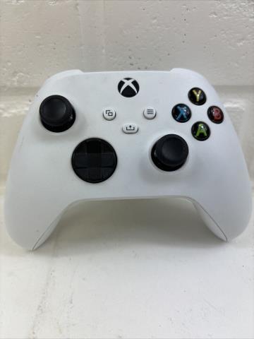 Xbox controller white