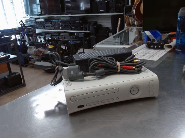 Console xbox 360 no remote/hard disk