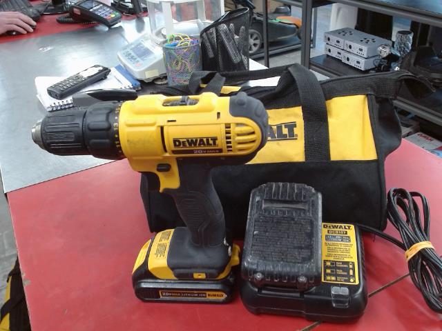 Perceuse dewalt+batterie+chargeur+sac