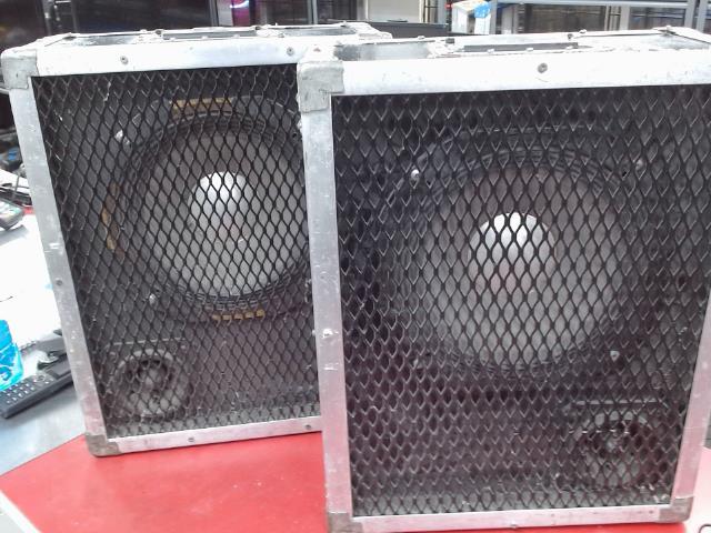 Paire de speakers analogue prise jack