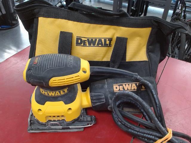 Sableuse dewalt+sac