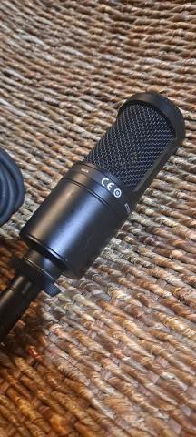 Microphone p48 audio technica